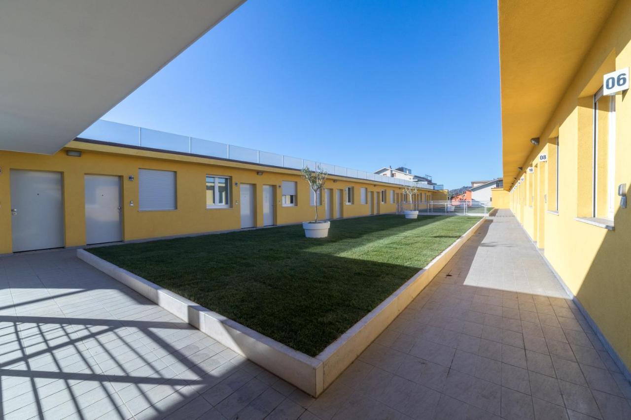 Aspio Residence Camerano Eksteriør bilde